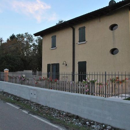 Casa Bassana Appartement Peschiera del Garda Buitenkant foto