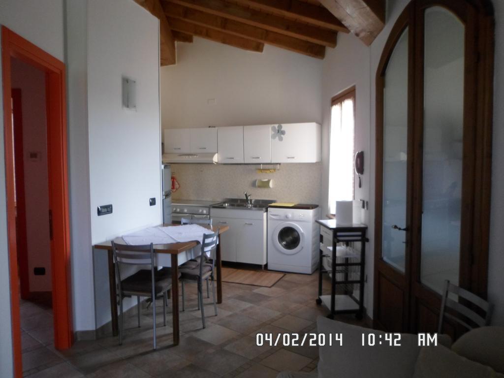 Casa Bassana Appartement Peschiera del Garda Buitenkant foto