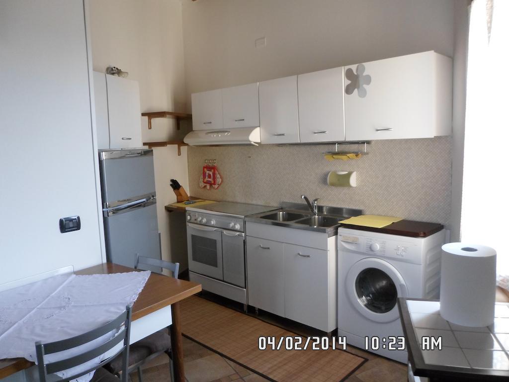 Casa Bassana Appartement Peschiera del Garda Kamer foto