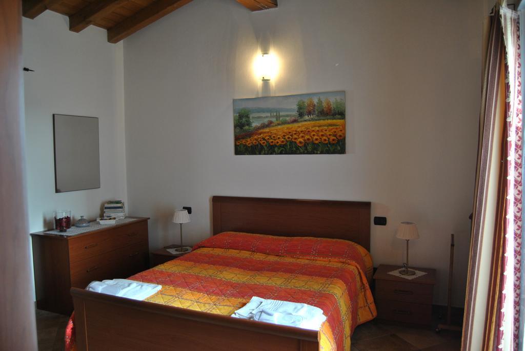 Casa Bassana Appartement Peschiera del Garda Buitenkant foto