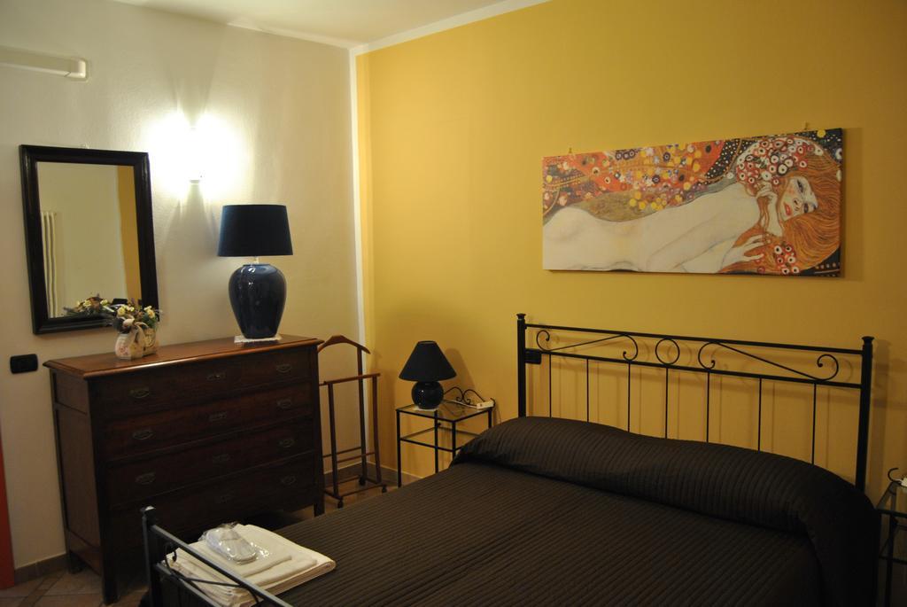 Casa Bassana Appartement Peschiera del Garda Buitenkant foto